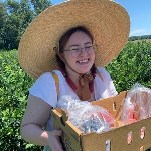 Meet your Posher, Megan